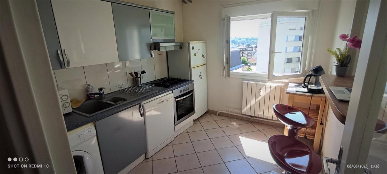Apartament F1Bis Agreable A La Mairie Limoges Zewnętrze zdjęcie